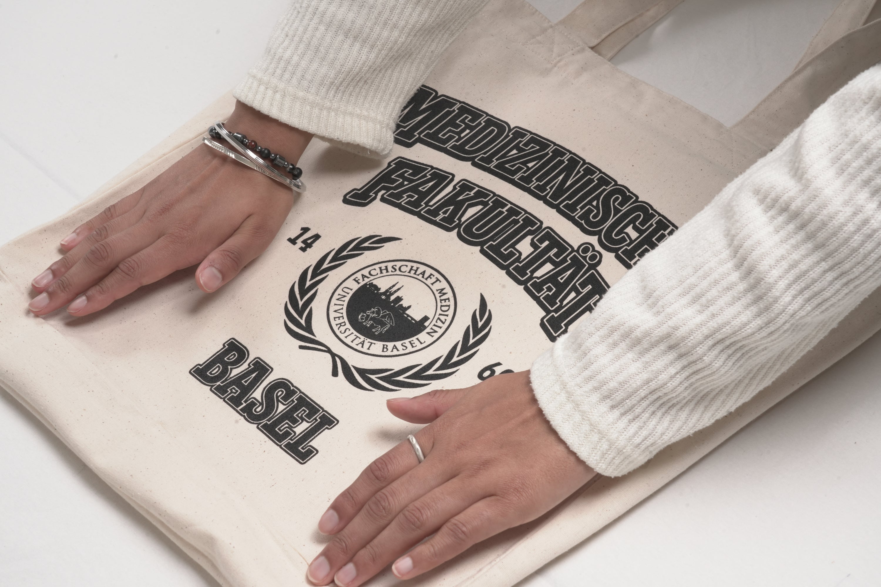 UNIVERSITY Stofftasche